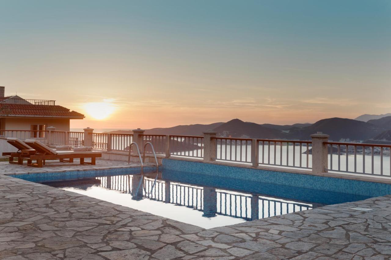 Carsko Selo Blizikuce Villa Budva Bagian luar foto